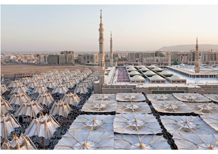 مشروع المظلات في فناء المسجد النبوي الشريف والساحات المحيطة به جائزة عبداللطيف الفوزان